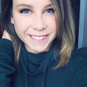 Meet your Posher, Cici